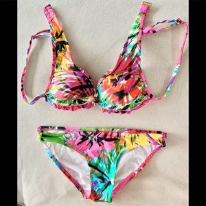 🛍 2 for 20 ITEM 🛍 Xhilaration VIVID BIKINIS